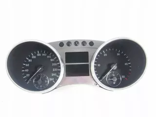 A2515402648 Щиток приборов (приборная панель) Mercedes R W251 Арт e6446620, вид 1