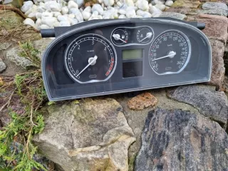 8200291334 Щиток приборов (приборная панель) Renault Laguna 2 Арт e6446790, вид 3