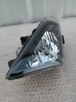 6F0941702A Фара противотуманная правая Seat Ibiza 5 Арт e6479923, вид 4