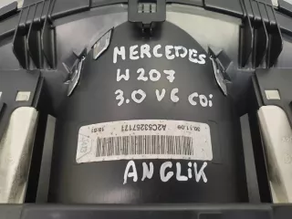 A2129005104 Щиток приборов (приборная панель) Mercedes E C207 Арт e6514539, вид 9