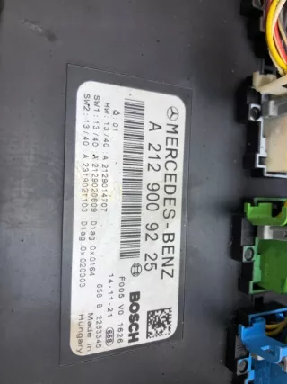 A2129009225 Блок предохранителей Mercedes E C207 Арт e6523114, вид 4