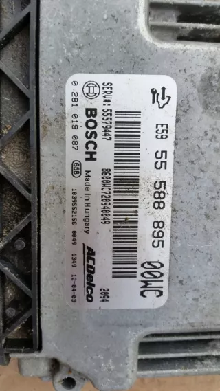 55588895 0281019087 Блок управления двигателем Opel Corsa D Арт e6563326, вид 3