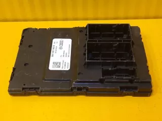 8W1907063B Блок предохранителей Audi A4 B9 Арт e6570305, вид 4