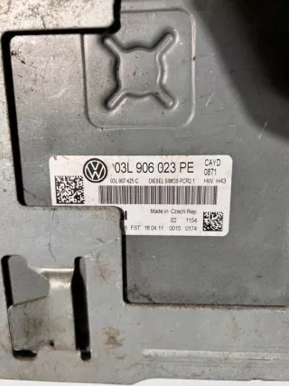 03L906023PE Блок управления двигателем Volkswagen Caddy 3 Арт e6607557, вид 4