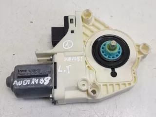 8K0959811 8K0959811A P137 Моторчик стеклоподъемника Audi A4 B5 Арт e6607967, вид 1