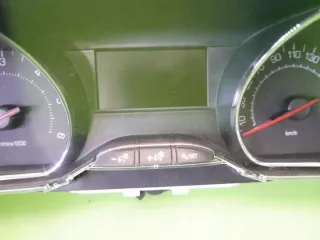9805400480 Щиток приборов (приборная панель) Peugeot 208 Арт e6699707, вид 4