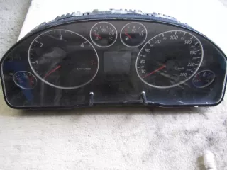 001110080128001 Щиток приборов (приборная панель) Audi A6 C5 (S6,RS6) Арт e6825596, вид 1
