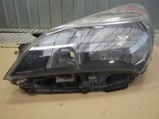 0D1970D198 Фара левая Toyota Yaris 3 Арт e6830058, вид 1