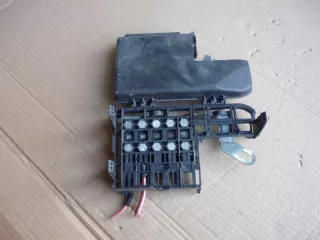 1718434-1 1718433-1 Блок предохранителей Opel Corsa D Арт e6833169, вид 3