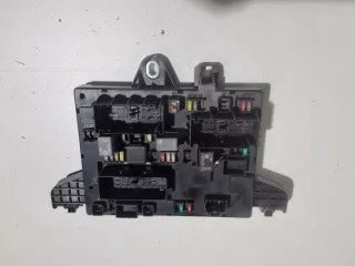 13302301 13302301QQ Блок предохранителей Opel Astra J Арт e6943434, вид 1