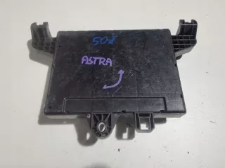 13302301 13302301QQ Блок предохранителей Opel Astra J Арт e6943434, вид 2