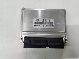 3B0907557R Блок управления двигателем Volkswagen Passat B5 Арт e6954664, вид 1