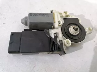 9776101436203 Моторчик стеклоподъемника Seat Toledo 2 Арт e6994016