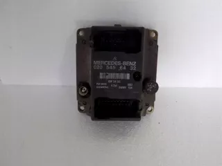 0205456432 Блок управления двигателем Mercedes Vito W638 Арт e7020107, вид 1