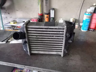 8E0145805P Интеркулер Audi A4 B6 Арт e7123522, вид 1