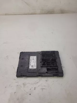 8W0907063BC Блок предохранителей Audi A4 B9 Арт e7206550, вид 2