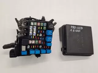  Блок предохранителей Kia Ceed 1 Арт e7211185, вид 1