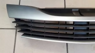 8200012581 Решетка радиатора Renault Laguna 2 Арт e7232573, вид 2