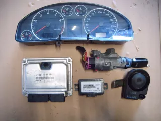 8E0909559M Блок управления двигателем Audi A6 C5 (S6,RS6) Арт e7233448, вид 1