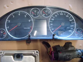 8E0909559M Блок управления двигателем Audi A6 C5 (S6,RS6) Арт e7233448, вид 3