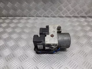 476609F618 273004633 Блок ABS Nissan Primera 11 Арт e7243587, вид 1