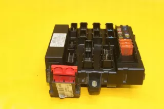13112909 Блок предохранителей Opel Vectra C  Арт e7262913, вид 3