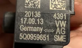 5Q0959651 Датчик удара Volkswagen Golf 7 Арт e7278075, вид 3