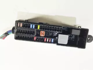 av6t14014gba Блок предохранителей Ford C-max 2 Арт e7283545, вид 1