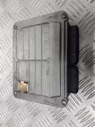 047906033D Блок управления двигателем Skoda Fabia 1 Арт e7292506, вид 2