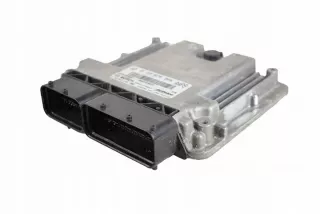 55576906 0281017105 Блок управления двигателем Opel Astra J Арт e7525854, вид 1