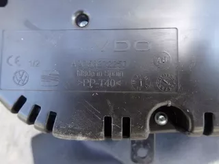6J0920820 Щиток приборов (приборная панель) Seat Ibiza 5 Арт e7542259, вид 4
