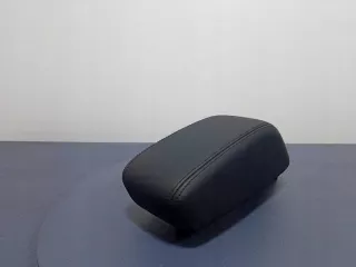 H1BB-A045C74 Подлокотник Ford Puma 1 Арт e7597649, вид 1