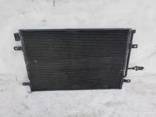 8E0260401Q Радиатор кондиционера Audi A4 B7 Арт e7602559, вид 1