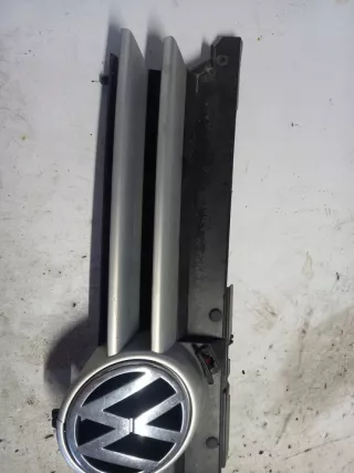 1J0853655D Решетка радиатора Volkswagen Golf 4 Арт e7631568, вид 2