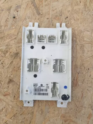 68164835AD Блок предохранителей Chrysler 300C 2 Арт e7673717