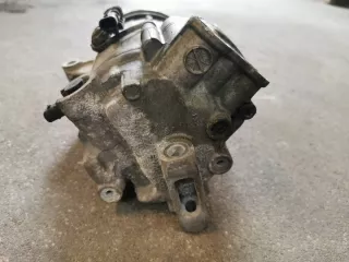 13450516 Компрессор кондиционера Opel Astra J Арт e7674862, вид 3