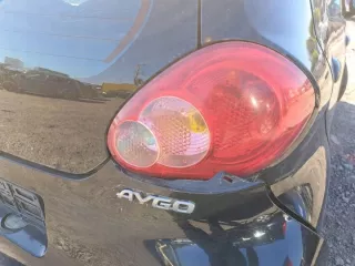  Фонарь задний правый Toyota Aygo 1 Арт e7698975, вид 2