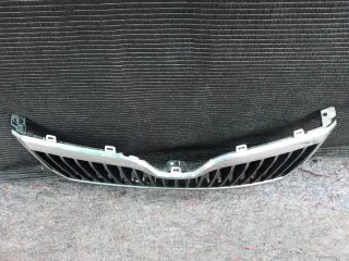 3T0853668B Решетка радиатора Skoda Superb 2 Арт e7720395, вид 2