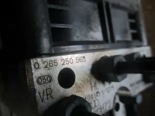 4G0907379M Блок ABS Audi A7 1 (S7,RS7) Арт e7747543, вид 4