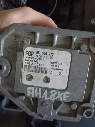 55559272 Блок управления двигателем Opel Astra H Арт e7778332, вид 2