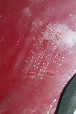 1M51-13404-A Фонарь задний правый Ford Focus 1 Арт e7798657, вид 4