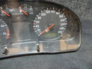 3B0919861B Щиток приборов (приборная панель) Volkswagen Passat B5 Арт e7826375, вид 2