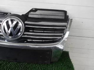 1K5853653 1K5853653A Решетка радиатора Volkswagen Golf 5 Арт e7833671, вид 3