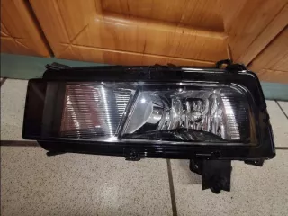 5TA941661 Фара противотуманная левая Volkswagen Touran 2 Арт e7950546, вид 1