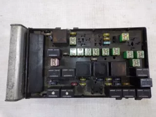 04869204AN Блок предохранителей Chrysler Voyager 4 Арт e7979849, вид 1