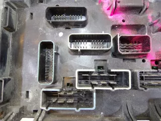 04869204AN Блок предохранителей Chrysler Voyager 4 Арт e7979849, вид 4