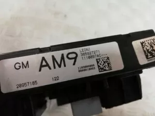 20957185 365927271 1110097AC Блок предохранителей Opel Zafira C Арт e7980421, вид 2