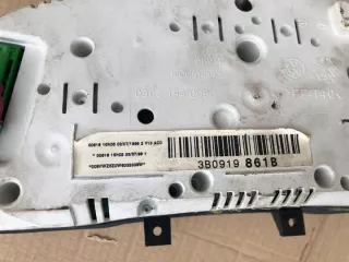 3B0919861B Щиток приборов (приборная панель) Volkswagen Passat B5 Арт e8023734, вид 3