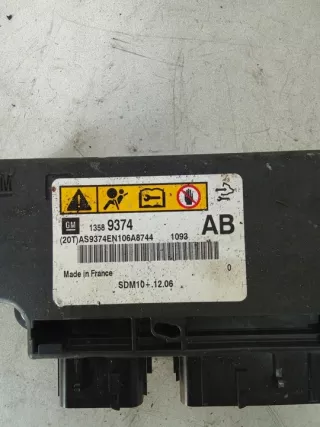 13589374 Блок AirBag Opel Astra J Арт e8055197, вид 2