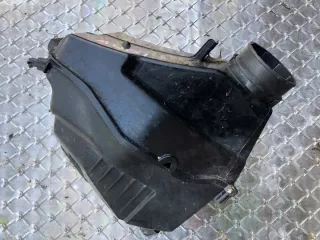 4F0183B 07L133843E 07L133836AE Корпус воздушного фильтра Audi A6 C6 (S6,RS6) Арт e8068478, вид 2